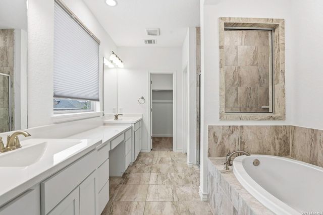 1742 Doubleday, San Antonio, TX 78253