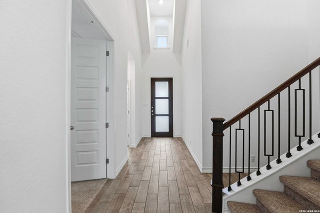 1742 Doubleday, San Antonio, TX 78253