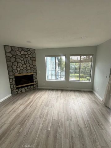 2248 Del Mar 7, Montrose, CA 91020