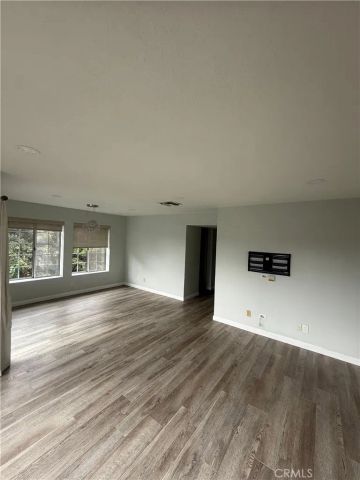 2248 Del Mar 7, Montrose, CA 91020