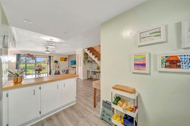 2109 N 14th Ave, Hollywood, FL 33020