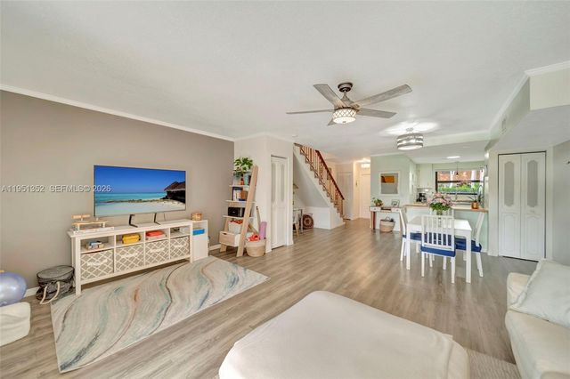 2109 N 14th Ave, Hollywood, FL 33020