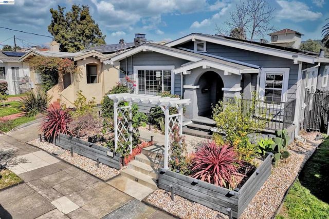 5706 Brookdale Ave, Oakland, CA 94605