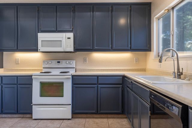 4608 Sun Stone Ct, Salida, CA 95368