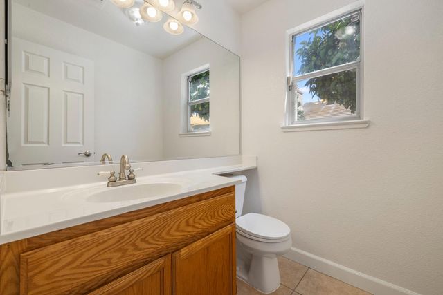 4608 Sun Stone Ct, Salida, CA 95368