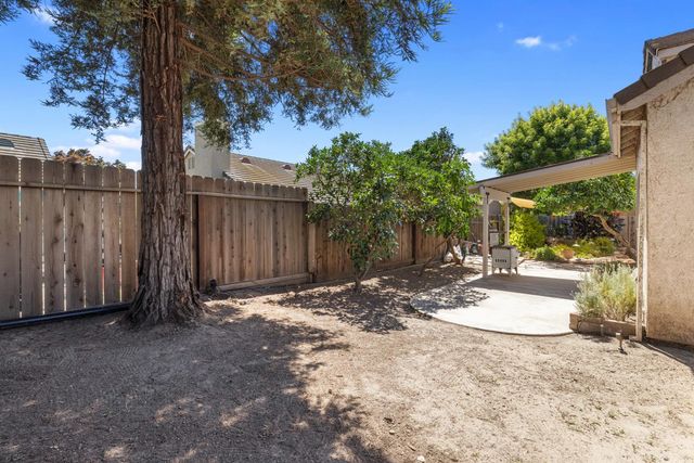 4608 Sun Stone Ct, Salida, CA 95368