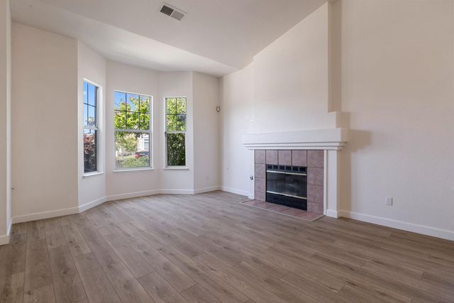 4608 Sun Stone Ct, Salida, CA 95368