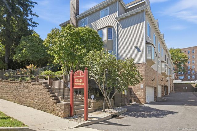 12 Soundview Street, Port Chester, NY 10573