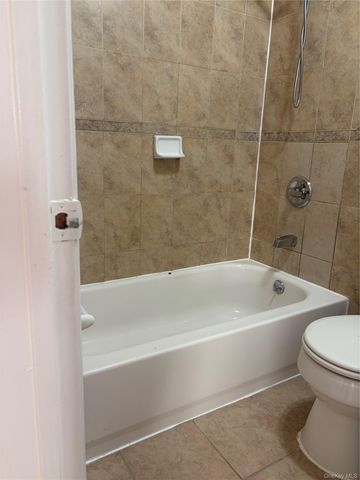 17225A 91st Avenue, Jamaica, NY 11432
