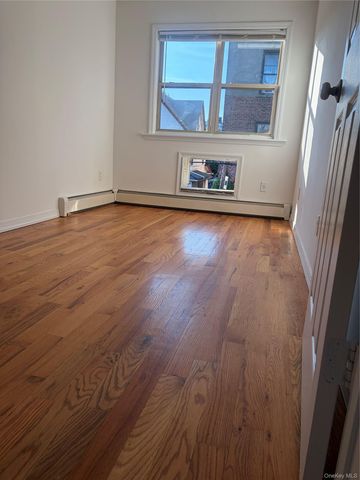 17225A 91st Avenue, Jamaica, NY 11432