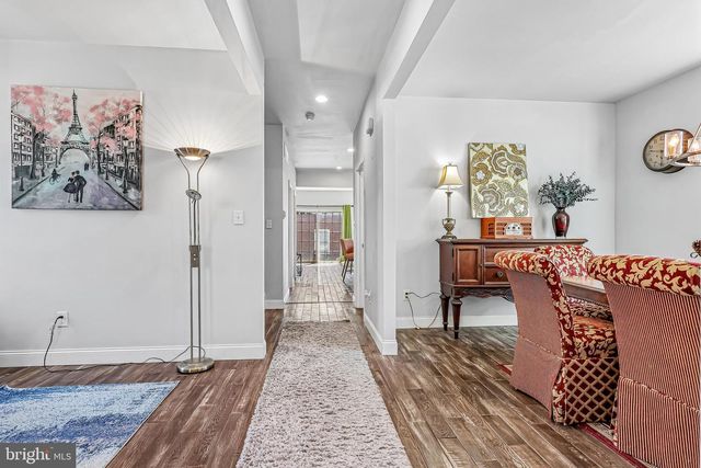 311 SAINT MARY ST, Burlington, NJ 08016