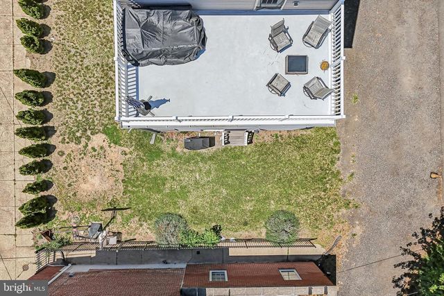 311 SAINT MARY ST, Burlington, NJ 08016