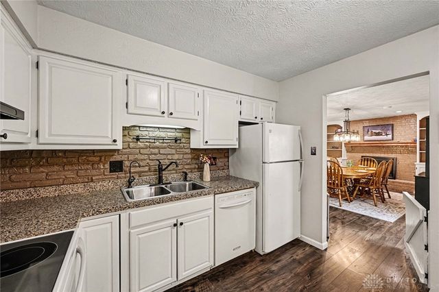 3849 Winthrop Drive, Beavercreek, OH 45431