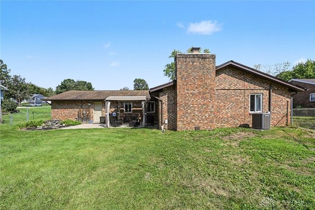 3849 Winthrop Drive, Beavercreek, OH 45431