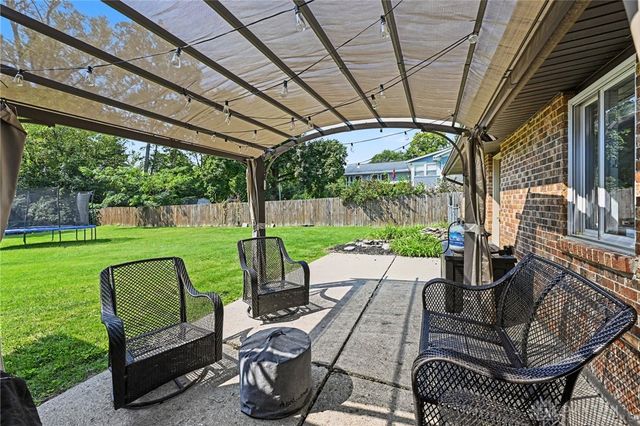 3849 Winthrop Drive, Beavercreek, OH 45431