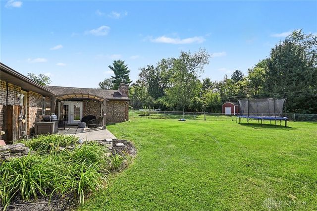 3849 Winthrop Drive, Beavercreek, OH 45431