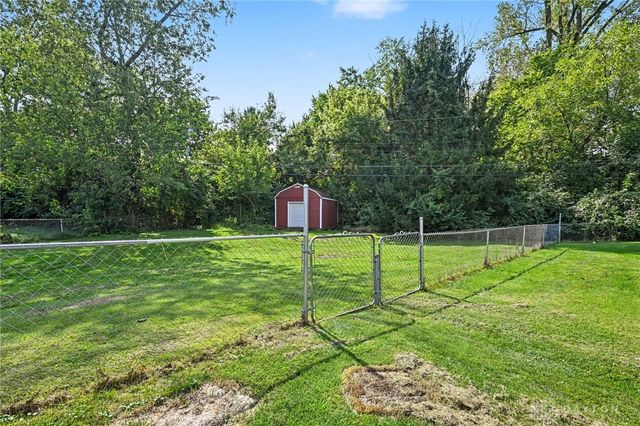 3849 Winthrop Drive, Beavercreek, OH 45431