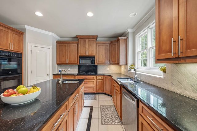 2096 Osprey Cove Drive, Columbus, GA 31904