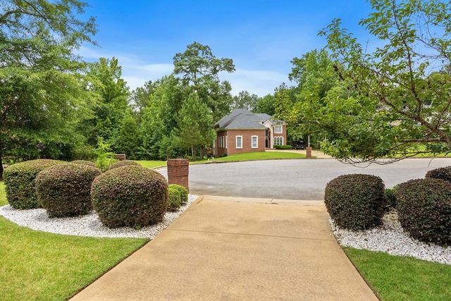 2096 Osprey Cove Drive, Columbus, GA 31904