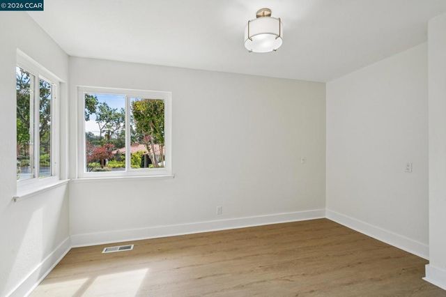 1857 Del Este St, Lafayette, CA 94549