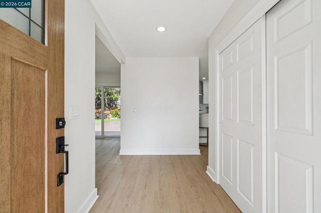 1857 Del Este St, Lafayette, CA 94549