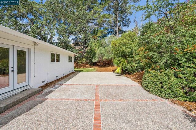 1857 Del Este St, Lafayette, CA 94549