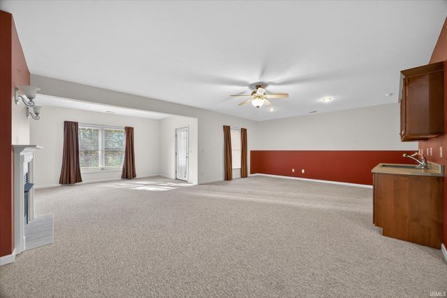 1405 W Countryside Lane, Bloomington, IN 47403
