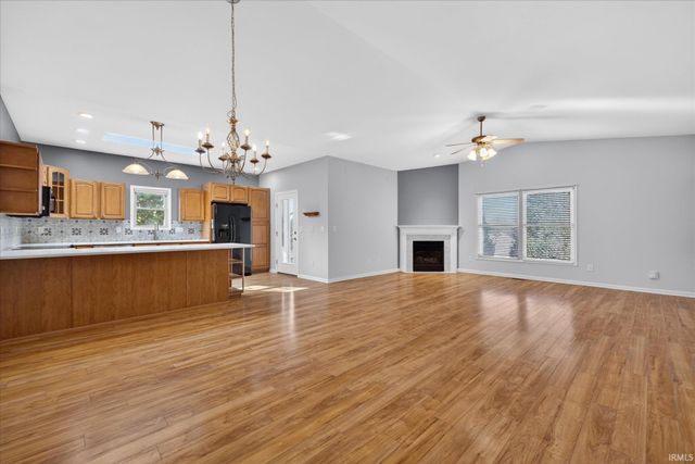 1405 W Countryside Lane, Bloomington, IN 47403