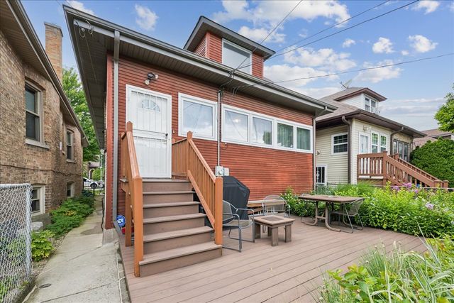 5725 N SACRAMENTO Avenue, Chicago, IL 60659
