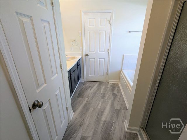 104 Kings Court, Savannah, GA 31406