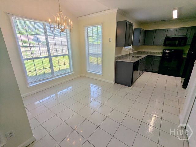 104 Kings Court, Savannah, GA 31406