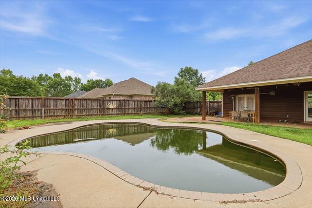 101 Glenrose Court, Canton, MS 39046