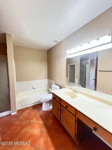 10117 E Arizmo Street, Tucson, AZ 85748