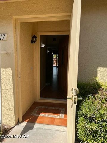 10117 E Arizmo Street, Tucson, AZ 85748