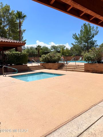 10117 E Arizmo Street, Tucson, AZ 85748