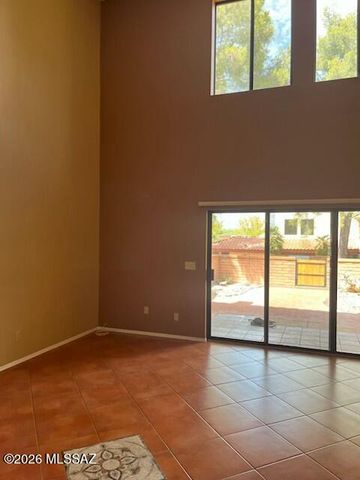 10117 E Arizmo Street, Tucson, AZ 85748