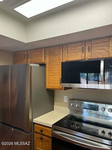 10117 E Arizmo Street, Tucson, AZ 85748