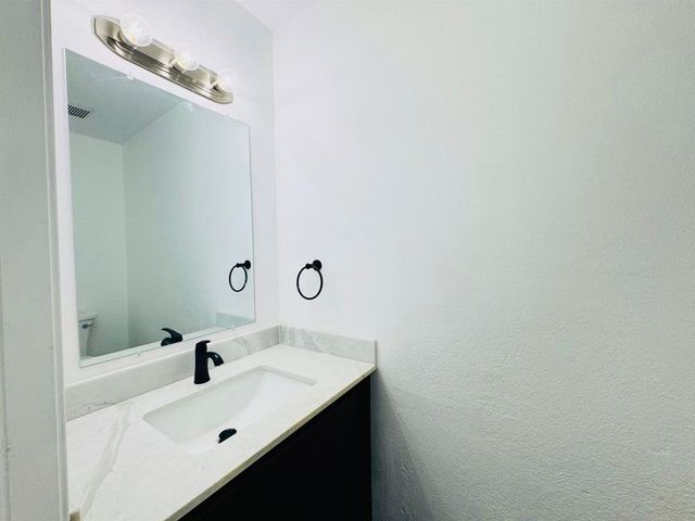 264 S 47Th Street, Richmond, CA 94804