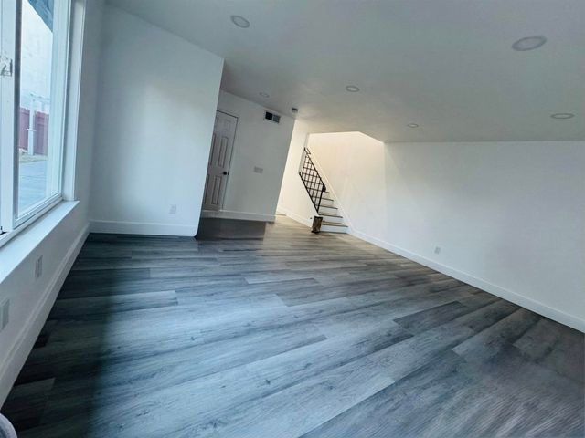 264 S 47Th Street, Richmond, CA 94804