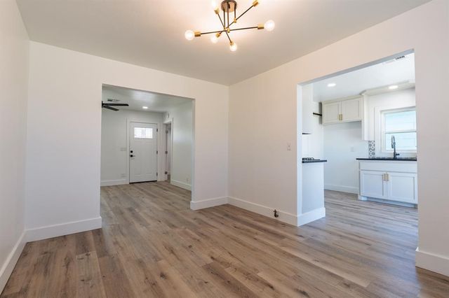 1105 N McKinley Avenue, Shawnee, OK 74801