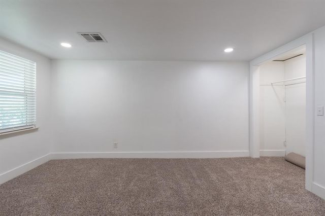 1105 N McKinley Avenue, Shawnee, OK 74801