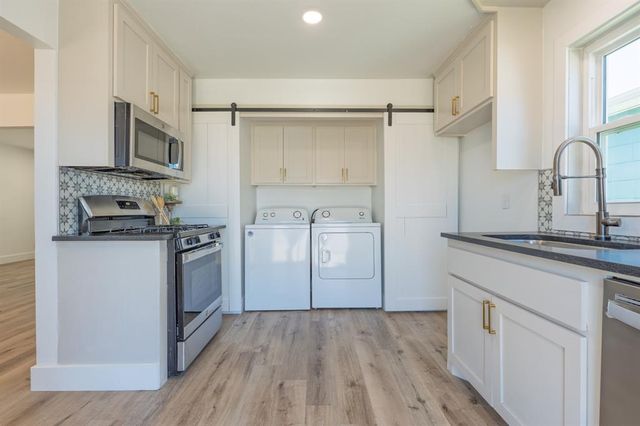1105 N McKinley Avenue, Shawnee, OK 74801