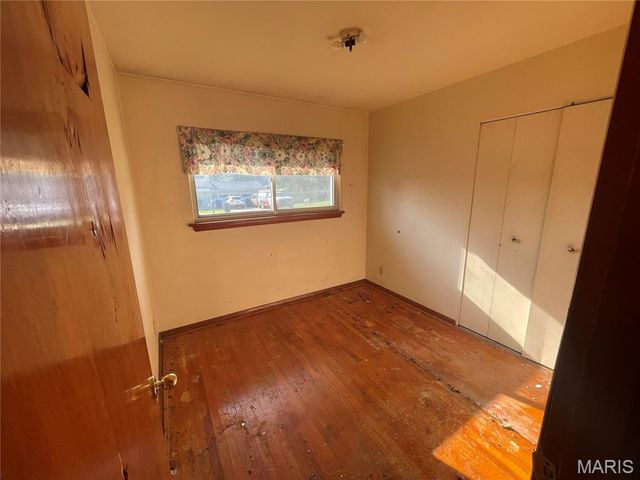 4136 Golden Valley Drive, Unincorporated, MO 63129