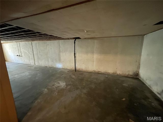 4136 Golden Valley Drive, Unincorporated, MO 63129