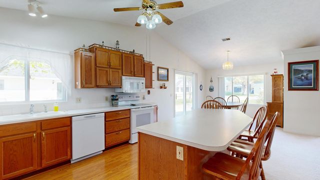 1239 Clubhouse Drive, Lake Isabella, MI 48893