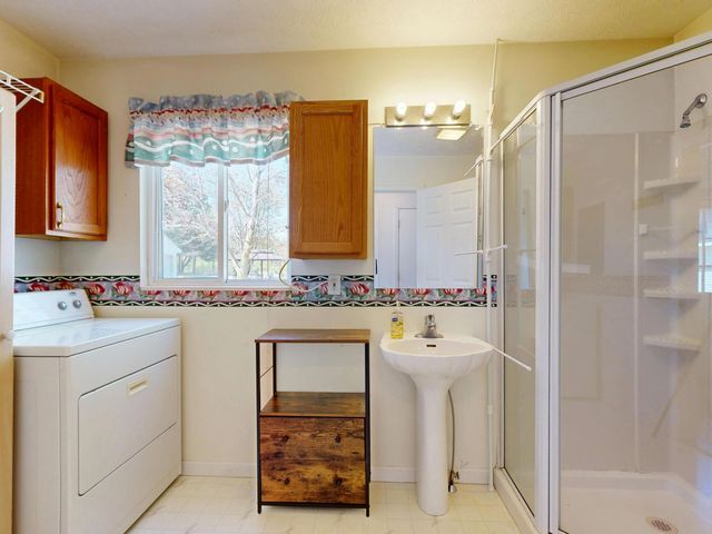 1239 Clubhouse Drive, Lake Isabella, MI 48893