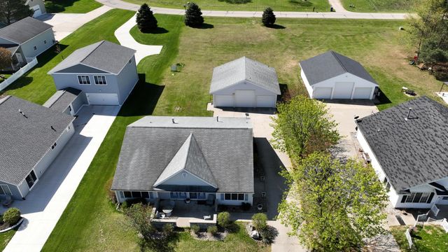 1239 Clubhouse Drive, Lake Isabella, MI 48893