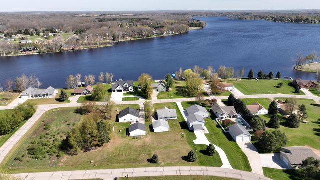 1239 Clubhouse Drive, Lake Isabella, MI 48893