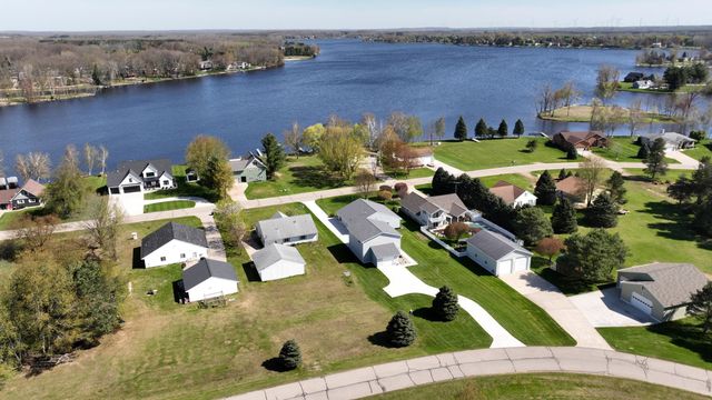 1239 Clubhouse Drive, Lake Isabella, MI 48893