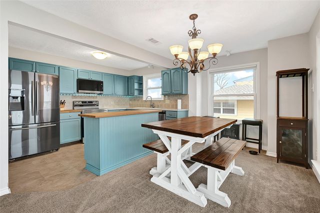 1547 John Street, Dickinson, TX 77539